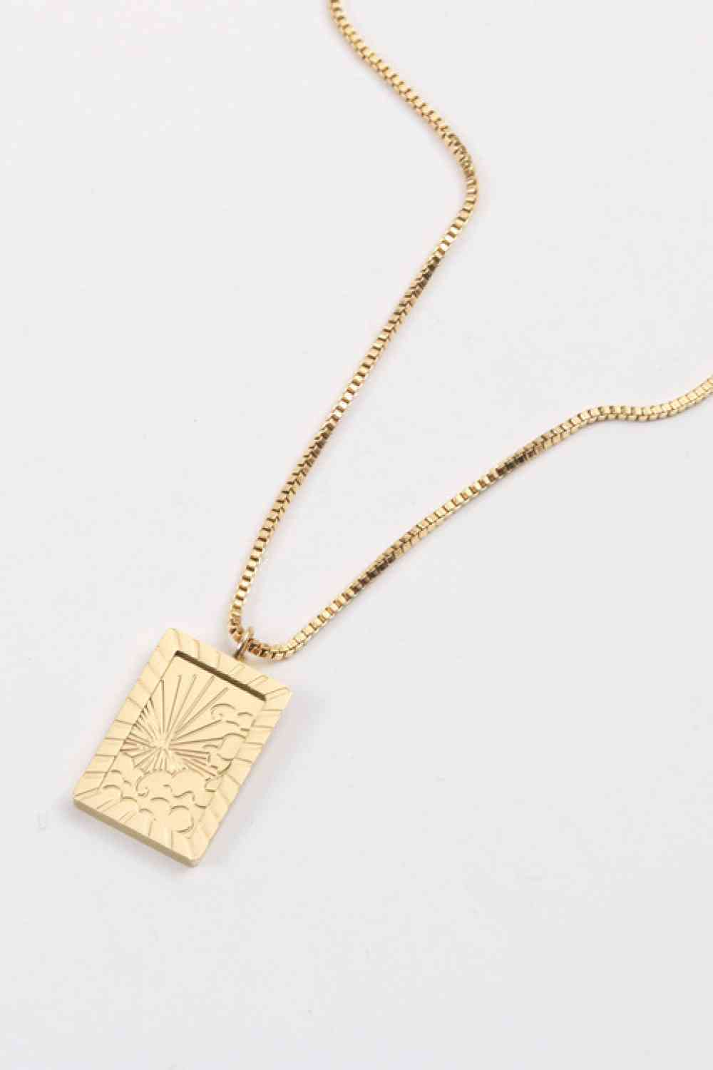 Squared Moon & Sun Pendant Necklace - Que Joyitas