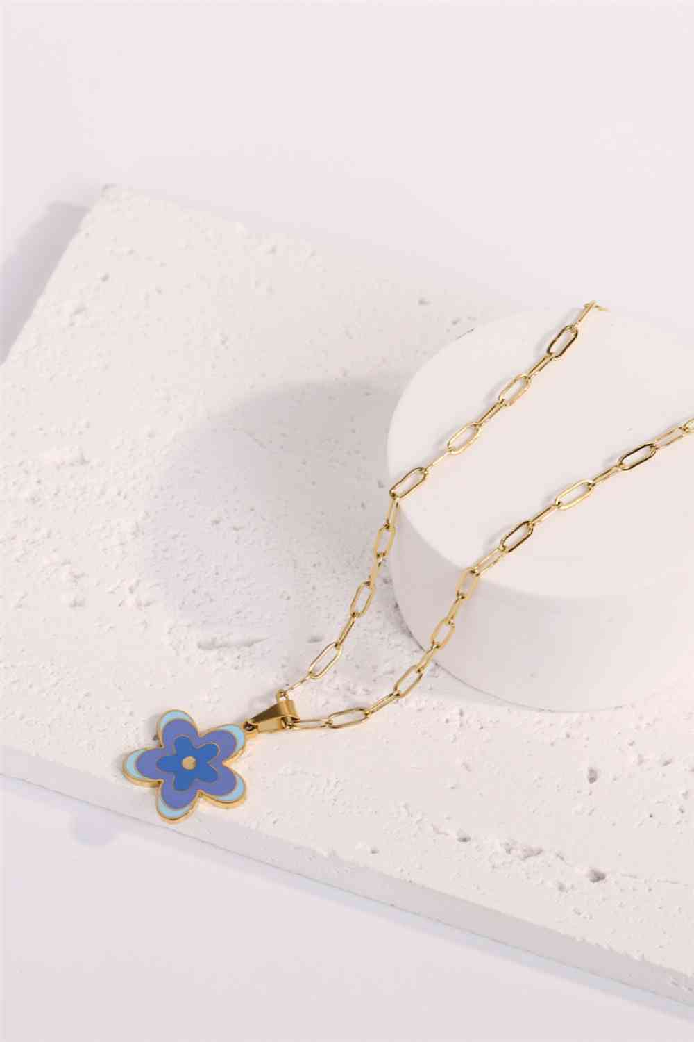 Flower Pendant Stainless Steel Necklace - Que Joyitas