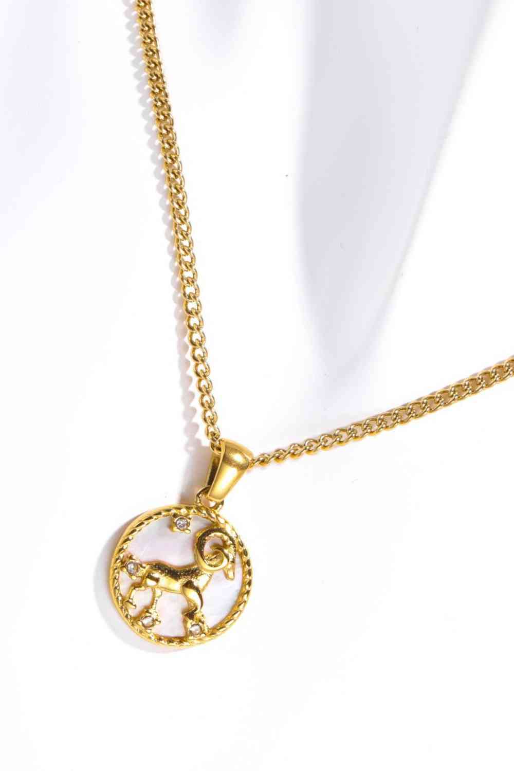 Pearl Zodiac Necklace - Que Joyitas