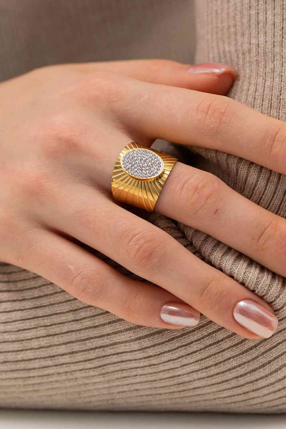 Wide Band Stainless Steel Open Ring - Que Joyitas