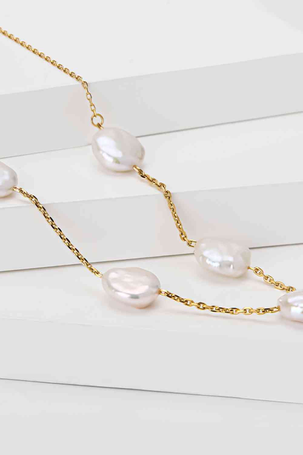 Five Freshwater Pearl Necklace - Que Joyitas