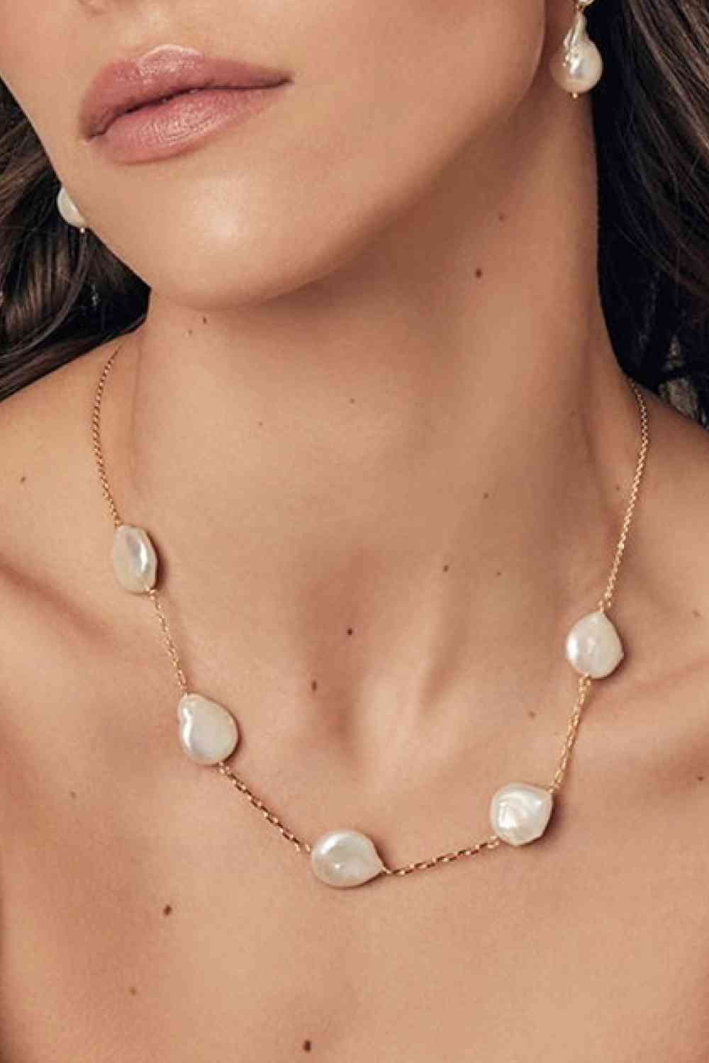 Five Freshwater Pearl Necklace - Que Joyitas