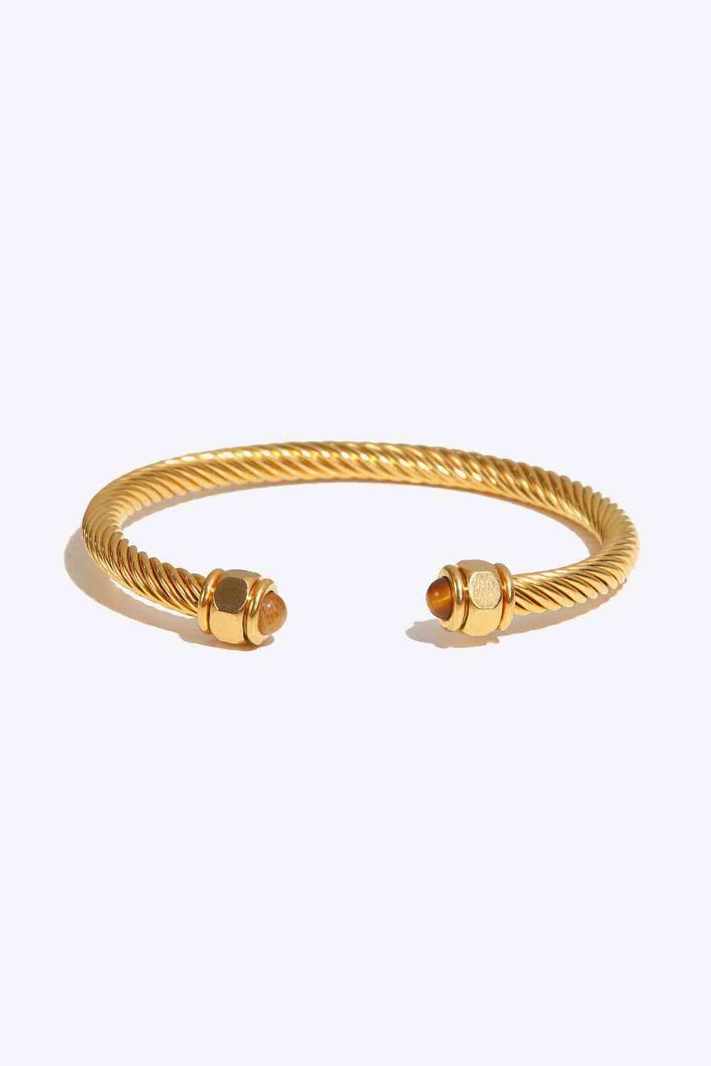 Twisted Gold Cuff Bracelet - Que Joyitas