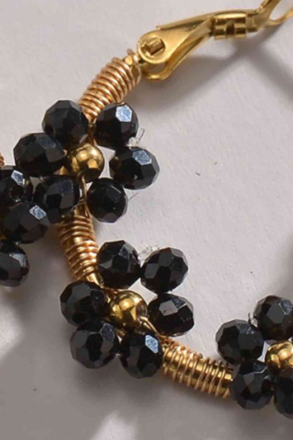 Flower Beaded Hoop Earrings - Que Joyitas