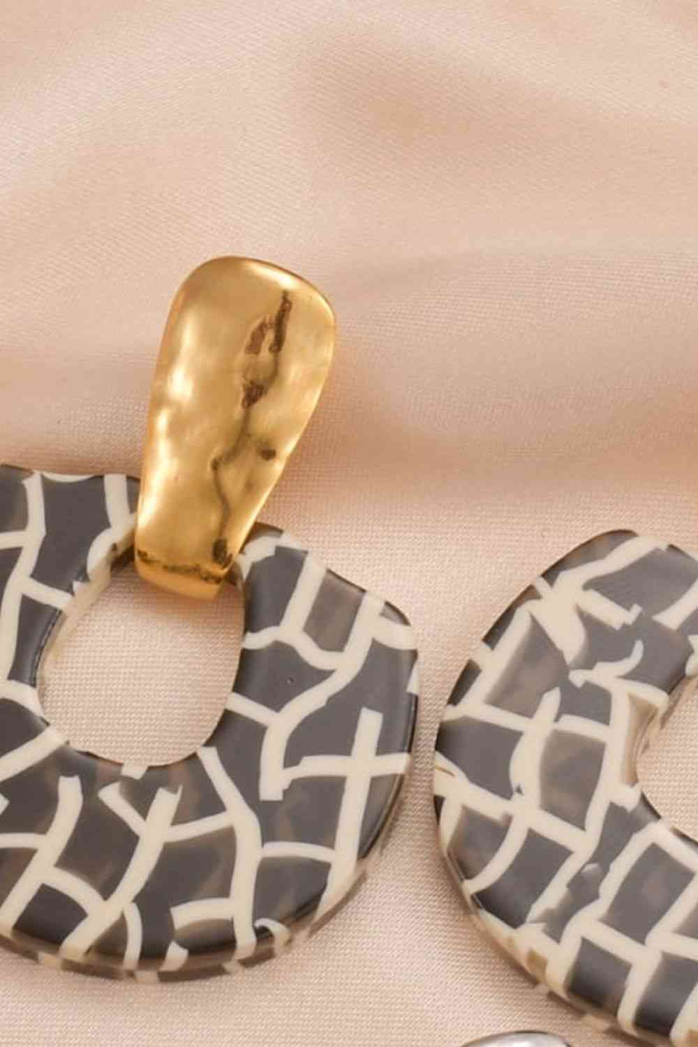 Retro Vintage Stainless Steel Earrings - Que Joyitas