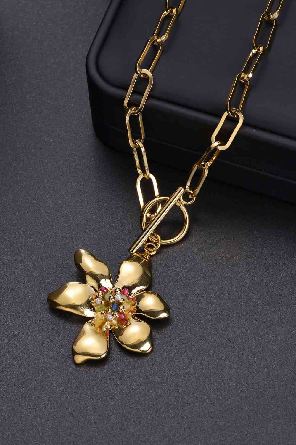 Bloom Flower Pendant Stainless Steel Necklace - Que Joyitas