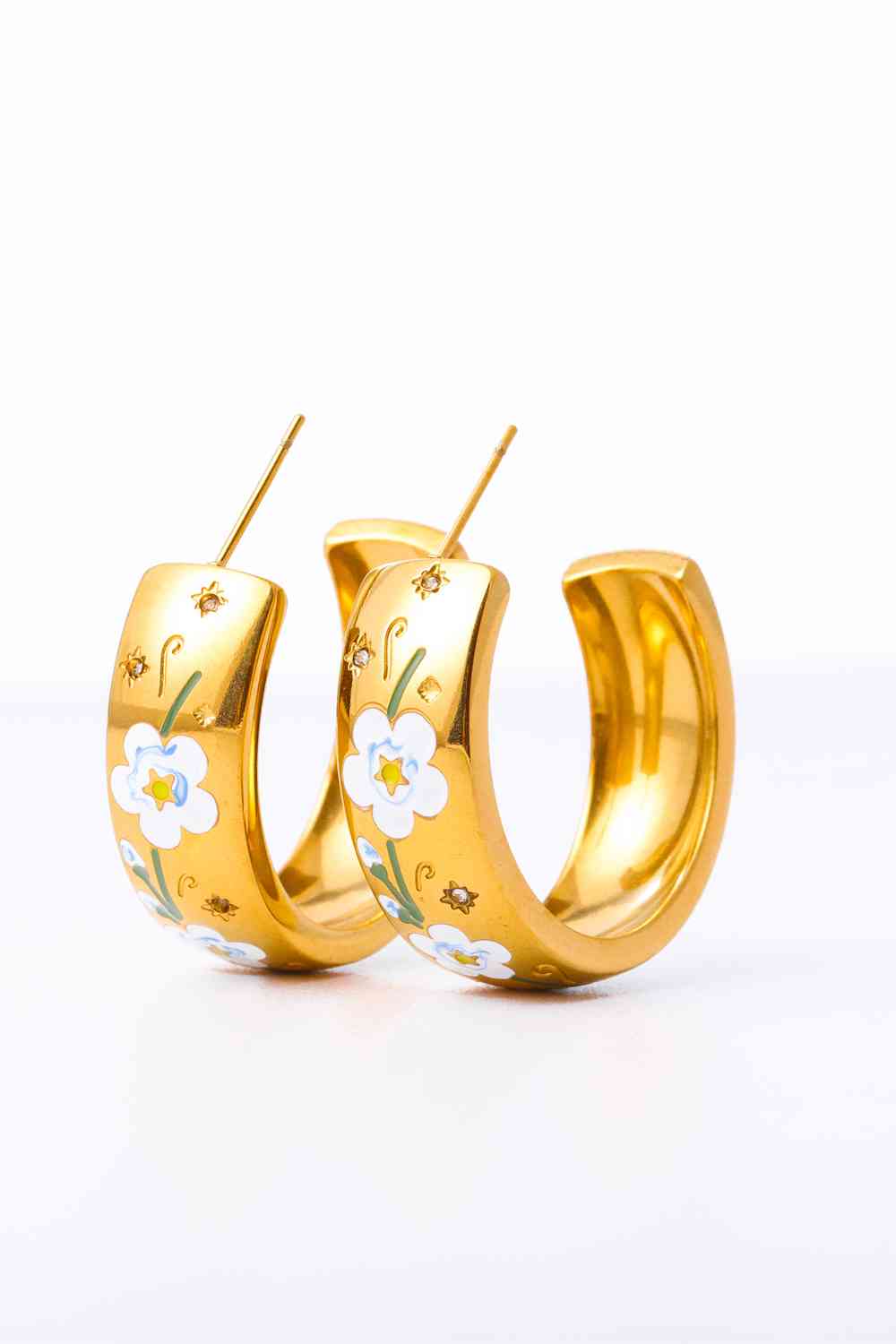 Daisy Flower C-Hoop Earrings - Que Joyitas