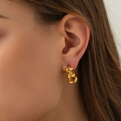 Chelsea C-Hoop Earrings - Que Joyitas