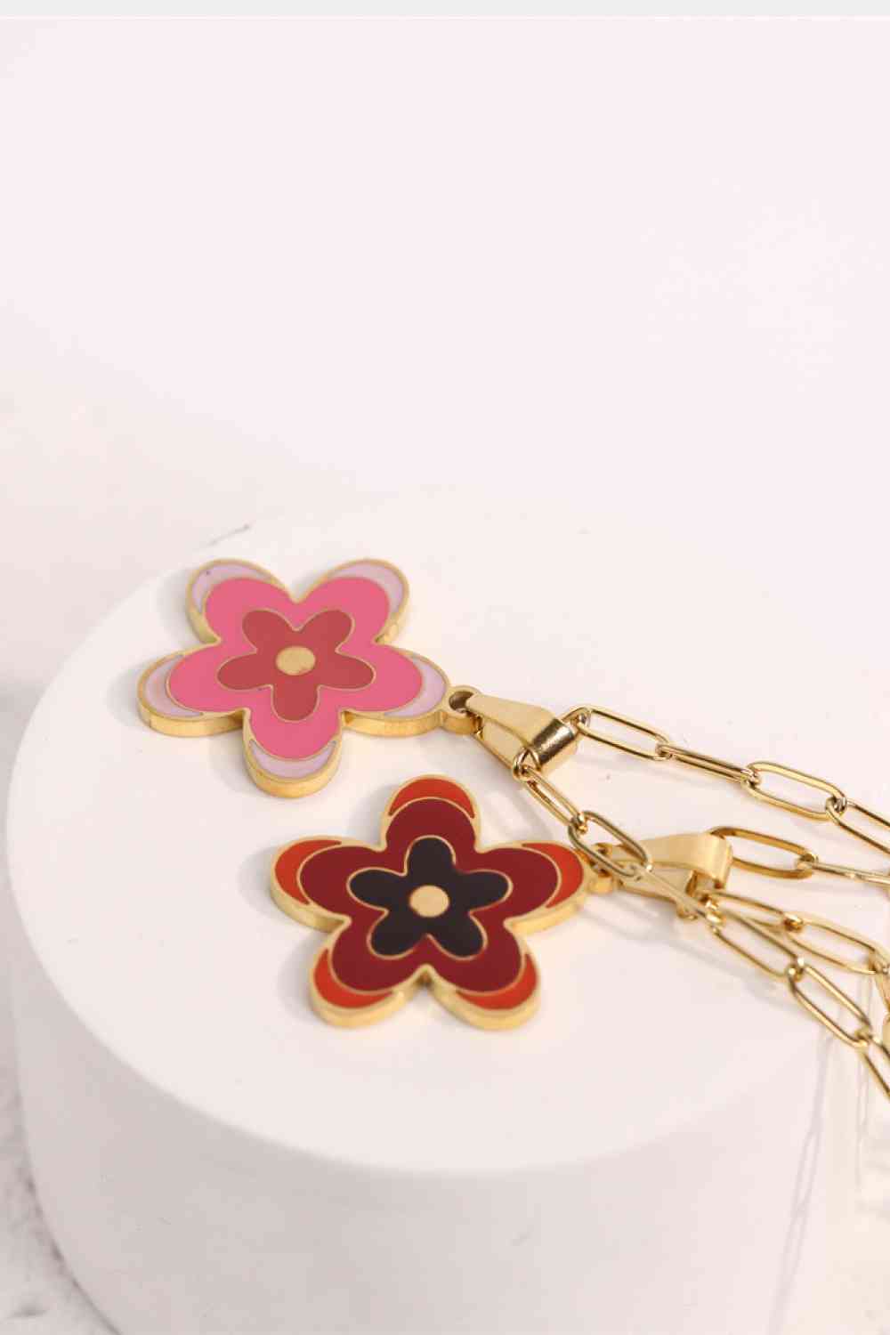 Flower Pendant Stainless Steel Necklace - Que Joyitas