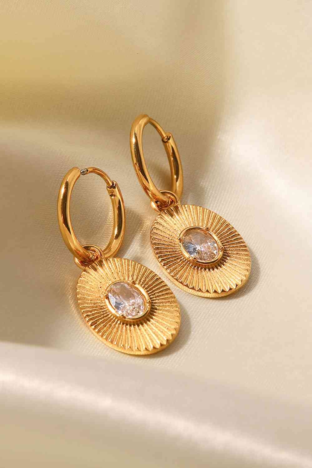 Stainless Steel Oval Dangle Earrings - Que Joyitas