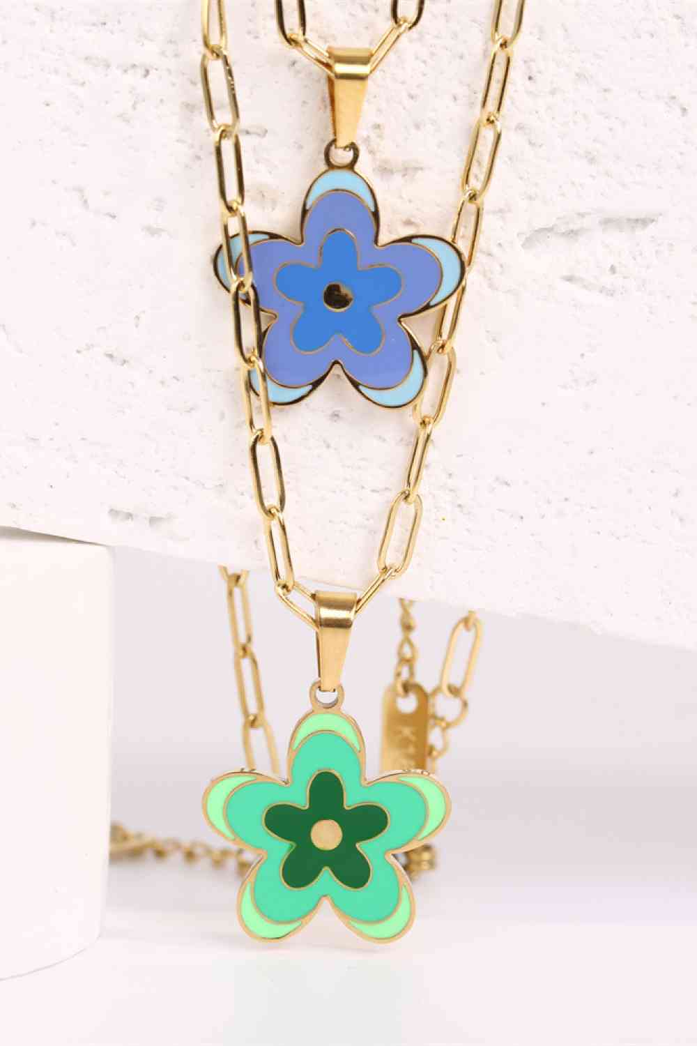 Flower Pendant Stainless Steel Necklace - Que Joyitas