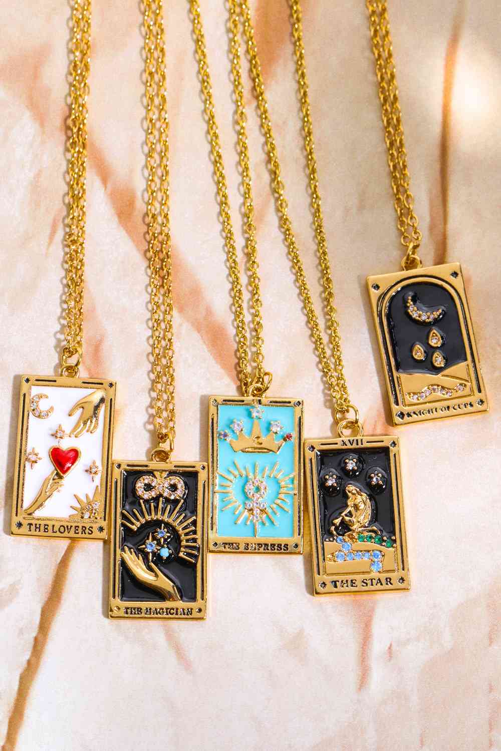 Tarot Card Lover Necklace - Que Joyitas