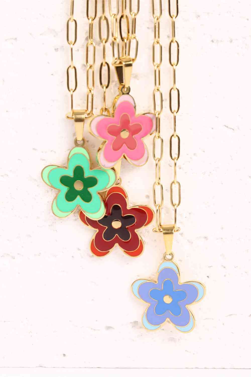 Flower Pendant Stainless Steel Necklace - Que Joyitas